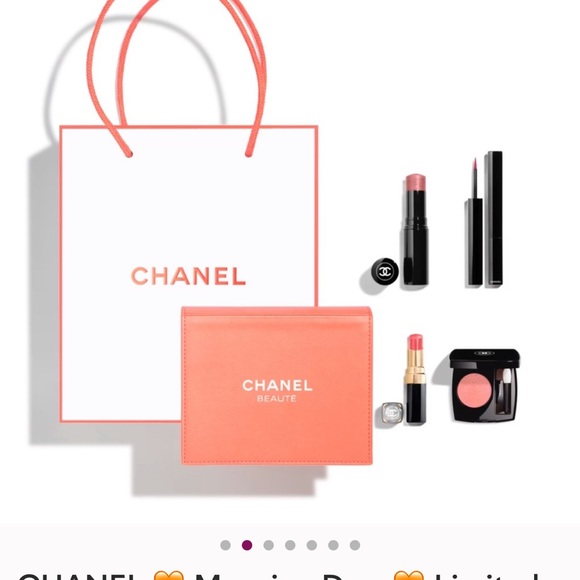 CHANEL ✨Limited Edition ✨Ombré essentielle 822 Rose in hand eyeshadow - Picture 6 of 6